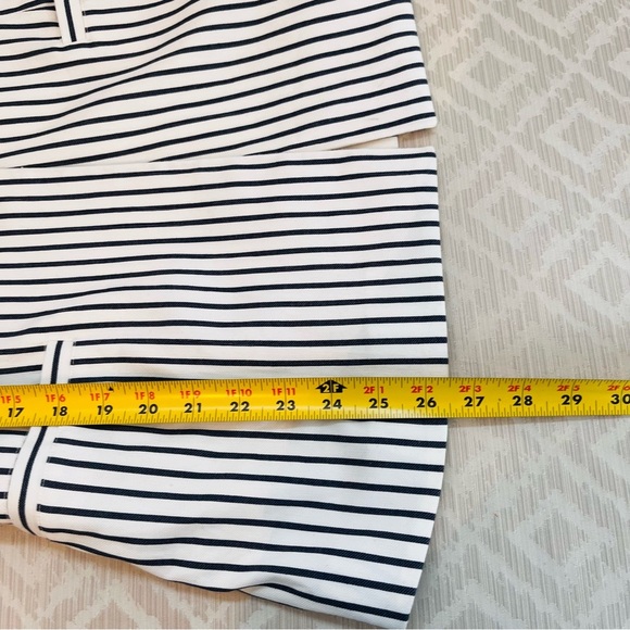 CAbi Women’s Ole Ticking Stripe Bell Jacket Blazer Navy White Size 4 - Picture 7 of 7